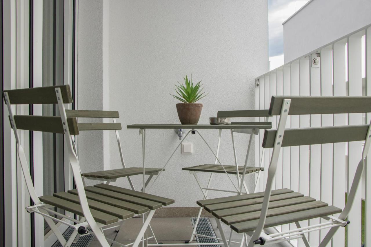 Flat2Go Modern Apartments - Harmony Of City And Nature فيينا المظهر الخارجي الصورة